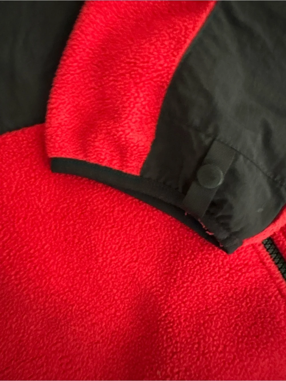 The North Face Men's Red & Black Fleece Jacket #winterjacket #retro #vintagemen